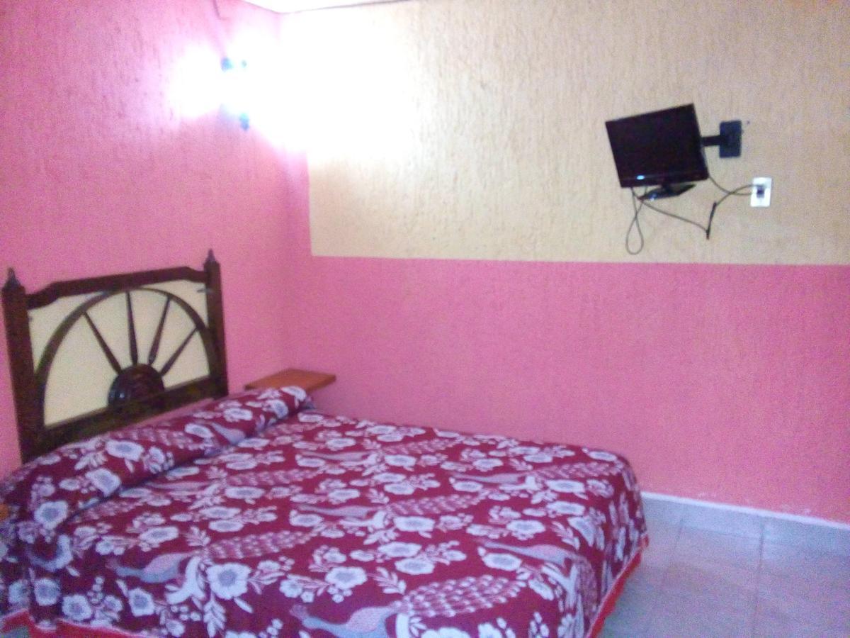 Hotel Juchitepec Хучитепек-де-Мариано-Рива-Паласио Экстерьер фото