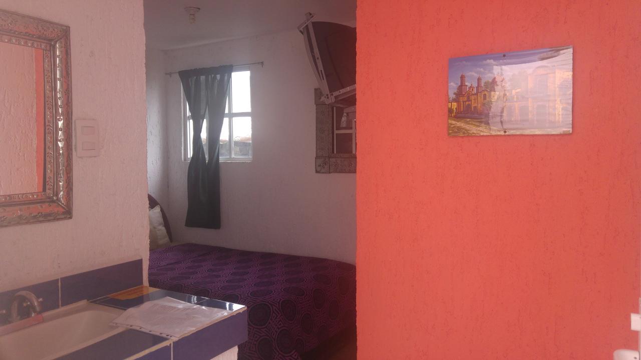 Hotel Juchitepec Хучитепек-де-Мариано-Рива-Паласио Экстерьер фото